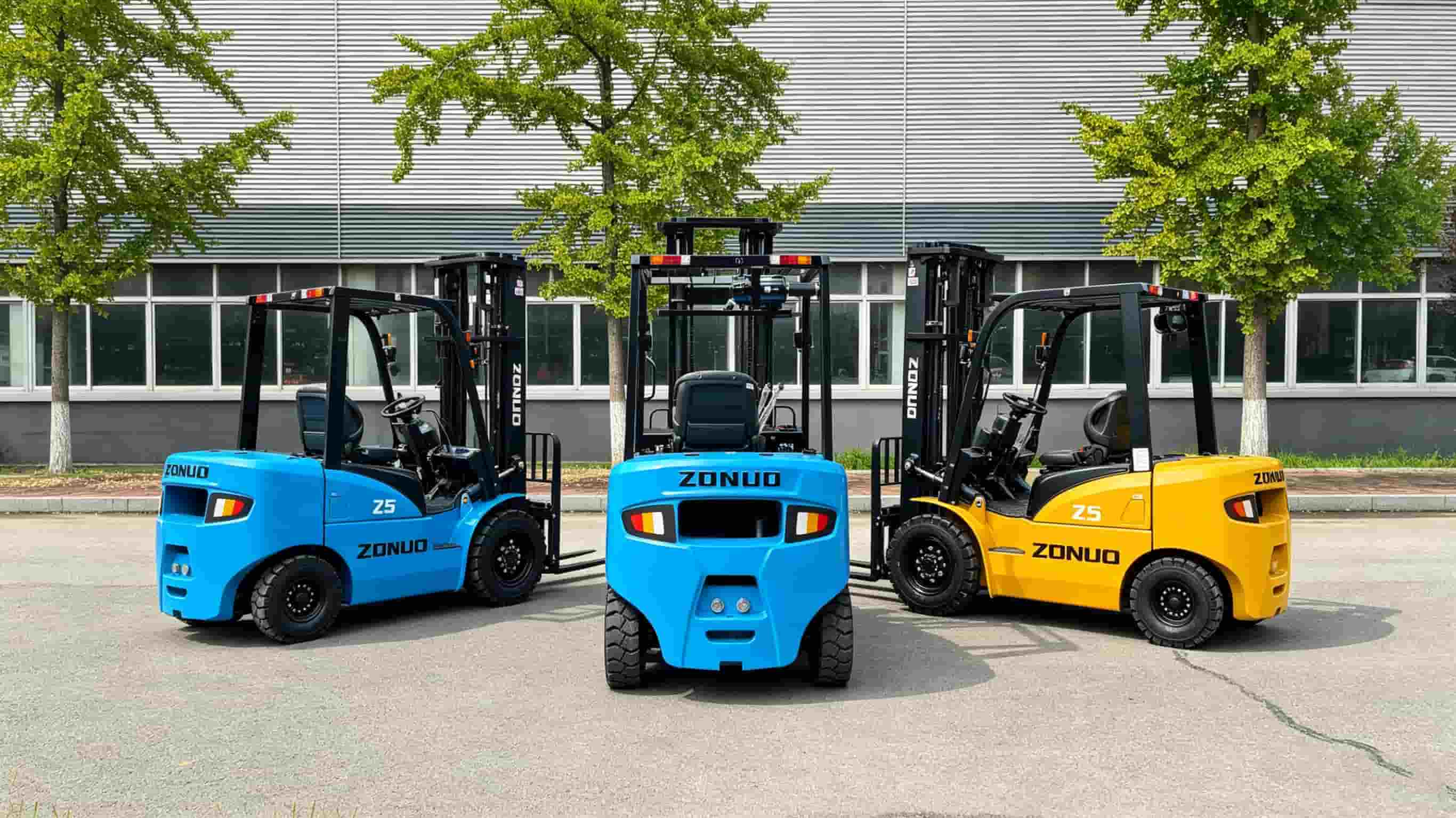 2.5 Tonne Forklift Diesel Powered Truck 